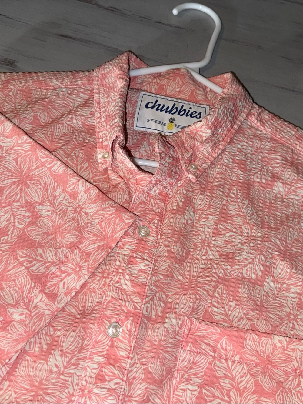 Chubbies Men’s Large Coral Tropical Floral Stretch Pullover Popover Shirt
